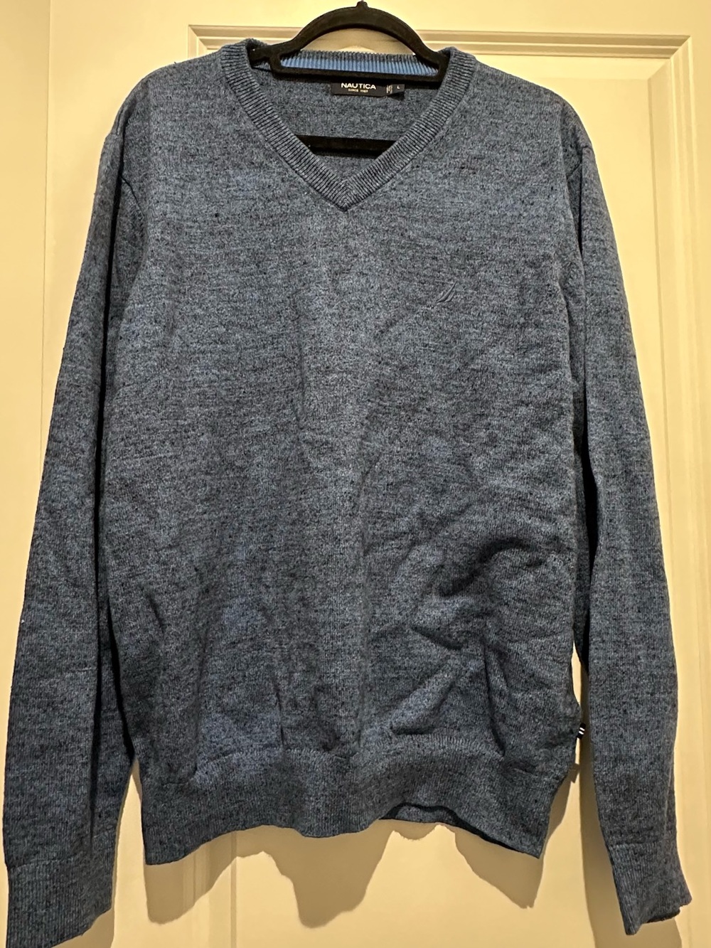 Nautica Men's Heathered Slate Blue V-Neck Sweater